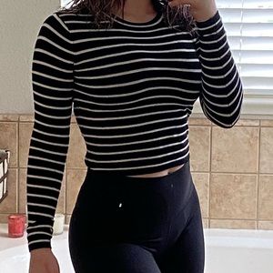 Long sleeve cropped stripped Brandy Melville shirt
